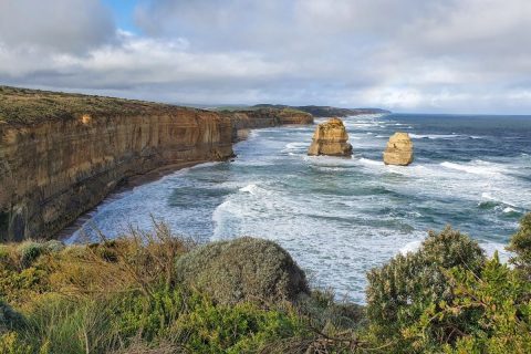 Drive the Great Ocean Road - Australia Bucket List